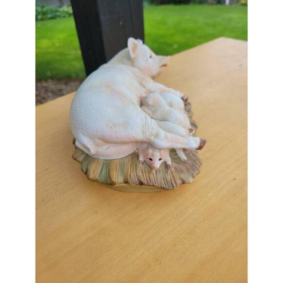Vintage Homco Pig Figurine 5 Little Piglets, Home Interiors, Masterpiece 1985 - Picture 4 of 6